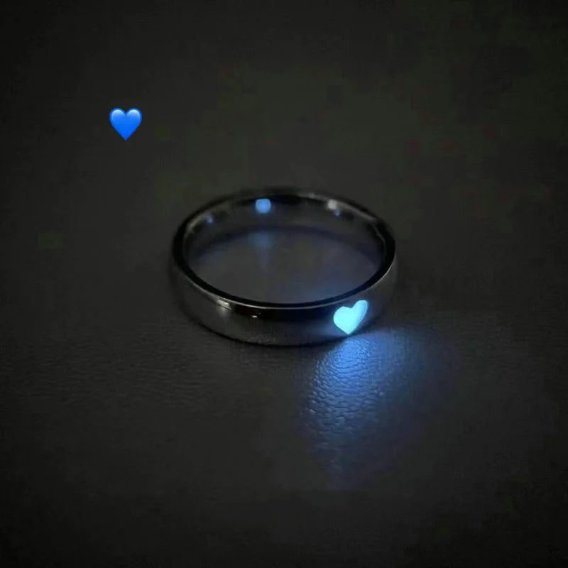 Luminous heart-shaped finger ring